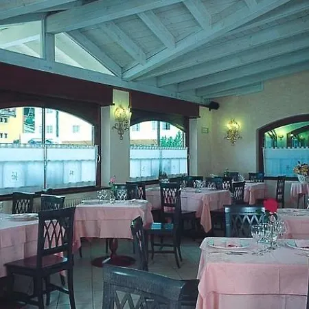 Hotel Ideal